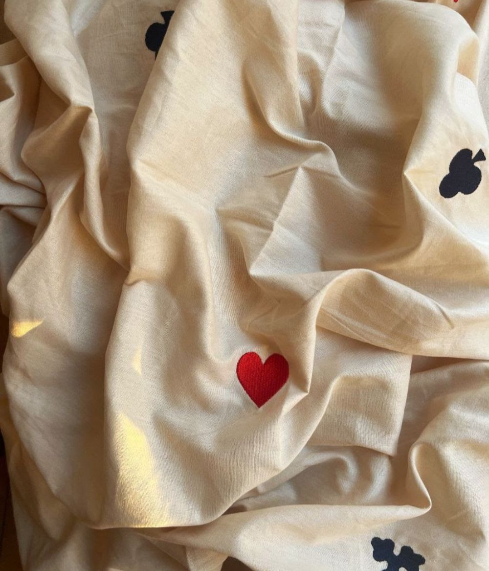 Tablecloth Triumph