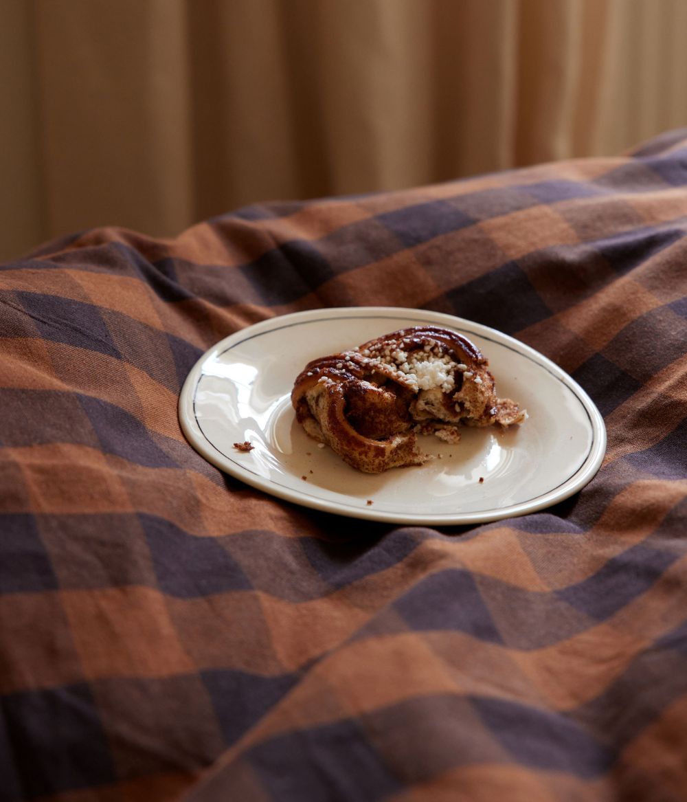 Bedspread checked brown