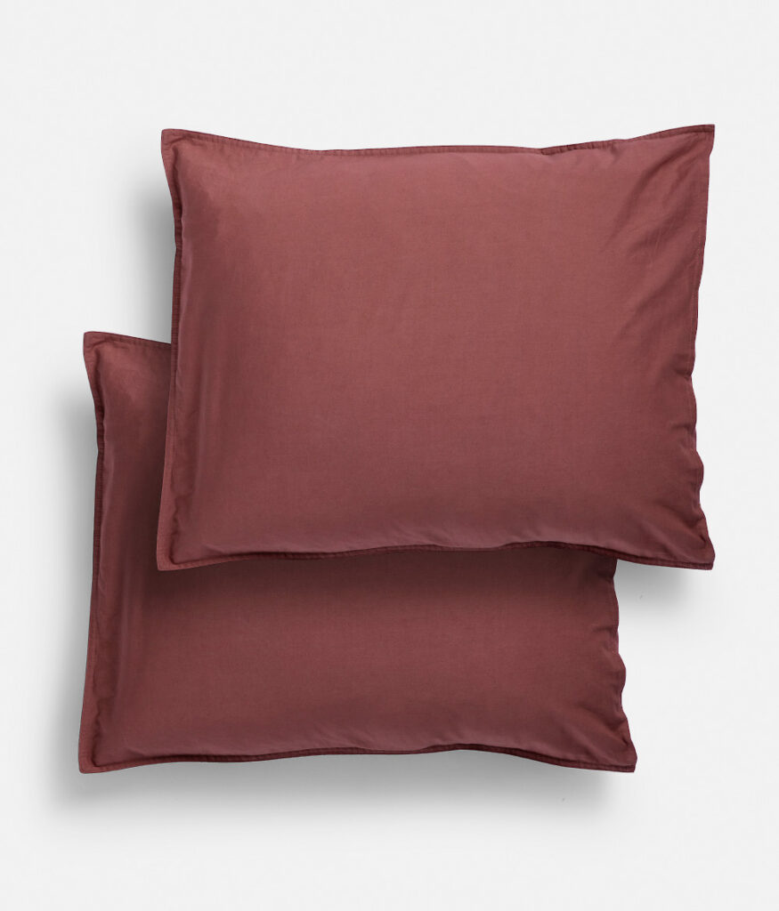 Red pillow cases in 100 organic cotton and several sizes
