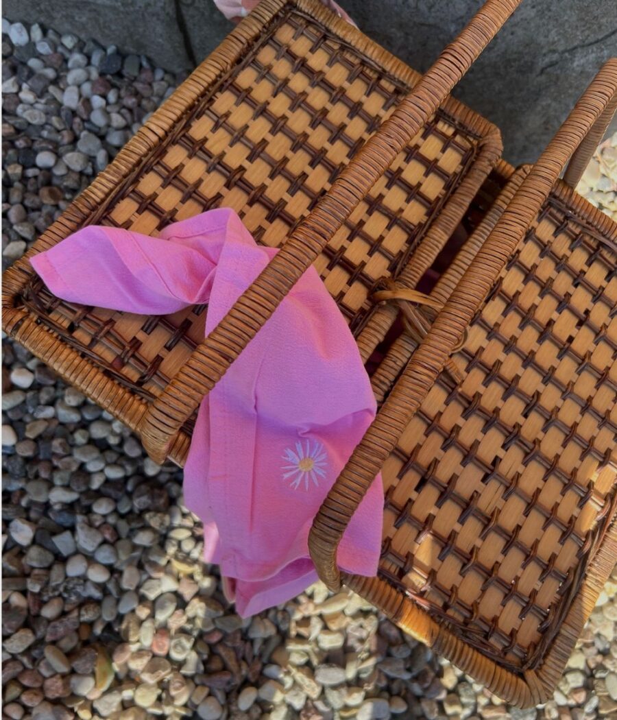 Napkin 4 pcs Pink Daisy (Pre-order) - Image 3