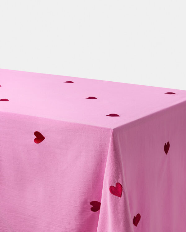 Tablecloth Pink Hearts (Pre-order)