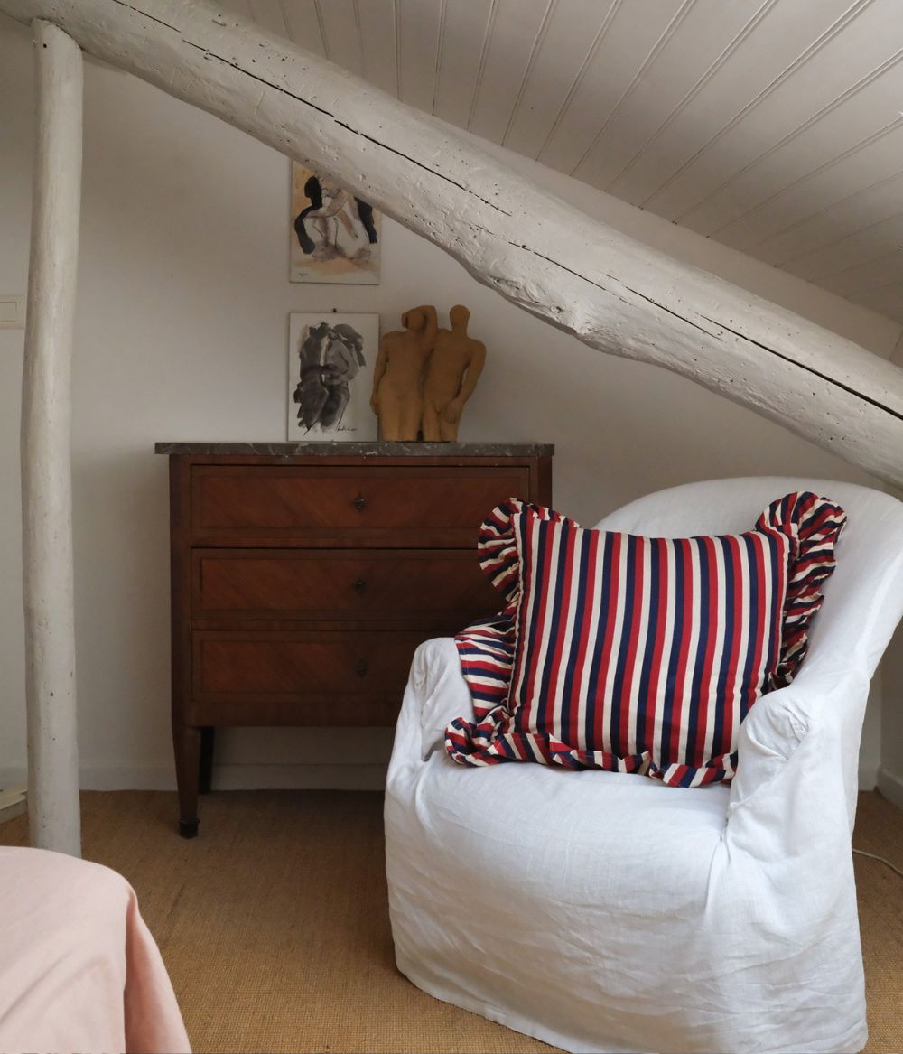 Frill cushion cover Colette - Image 3